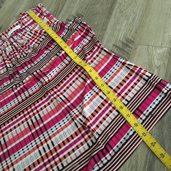 Calvin Klein Retro Geometric Print Pleated Stretchy Tank Top - Picture 14 of 14